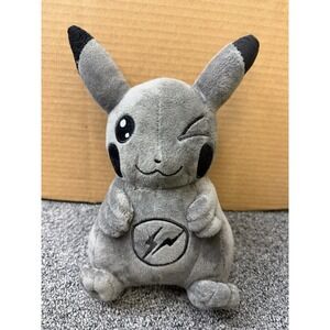 Pikachu Plush Pokemon 11" Plush Grey Thunderbolt Pokemon Winking Pikachu